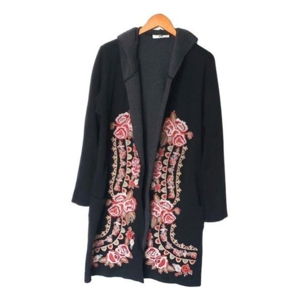 Daniali Jackets & Blazers - Daniali USA Heavy Floral Embroidery Coat Black M